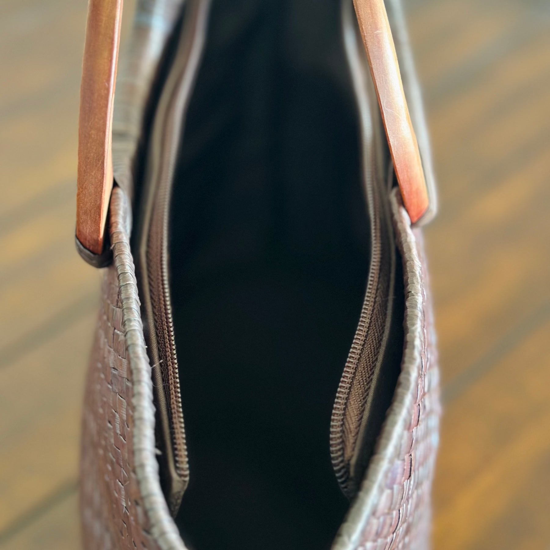 Close up of top - Manoa Cocoa Luxe Lauhala Tote Bag