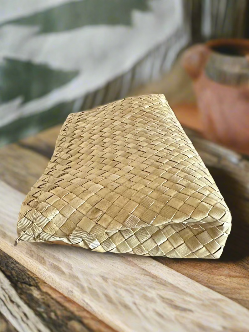 Makai Luxe Lauhala Wallet