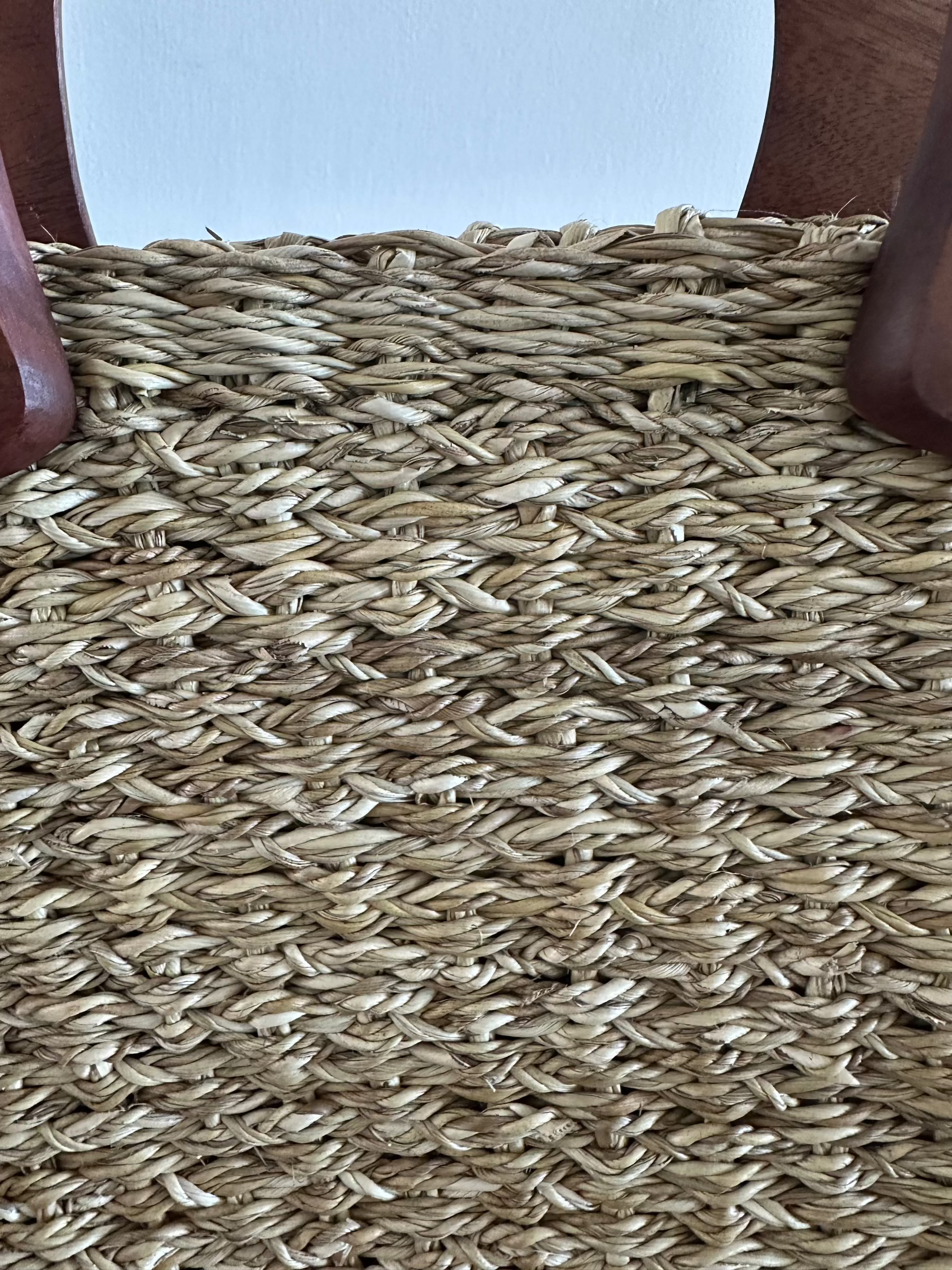 Ko'olau Seagrass Structured Minimal Tote - closeup of weave