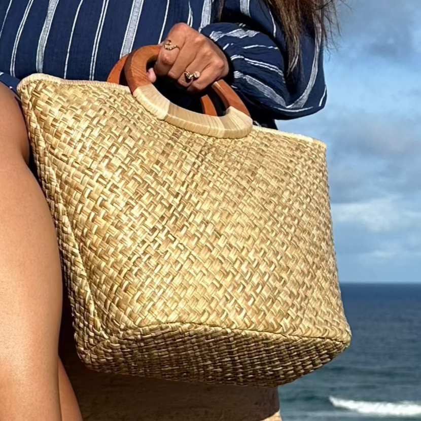 Manoa Luxe Lauhala Tote Bag in Natural at Diamond Head Lookouts