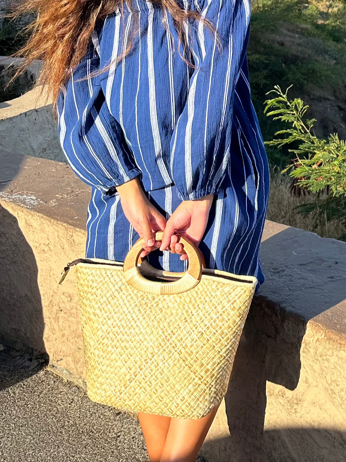 Manoa Luxe Luahala Tote Bag in Natural at the Diamond Head Lookouts