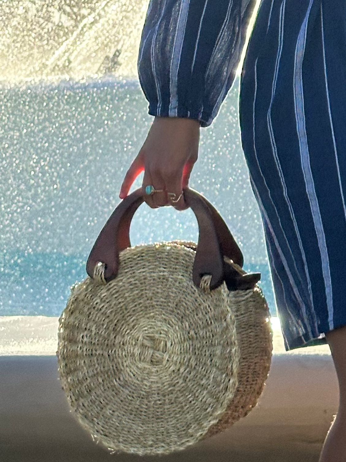 Heʻeia Seagrass Round Handbag