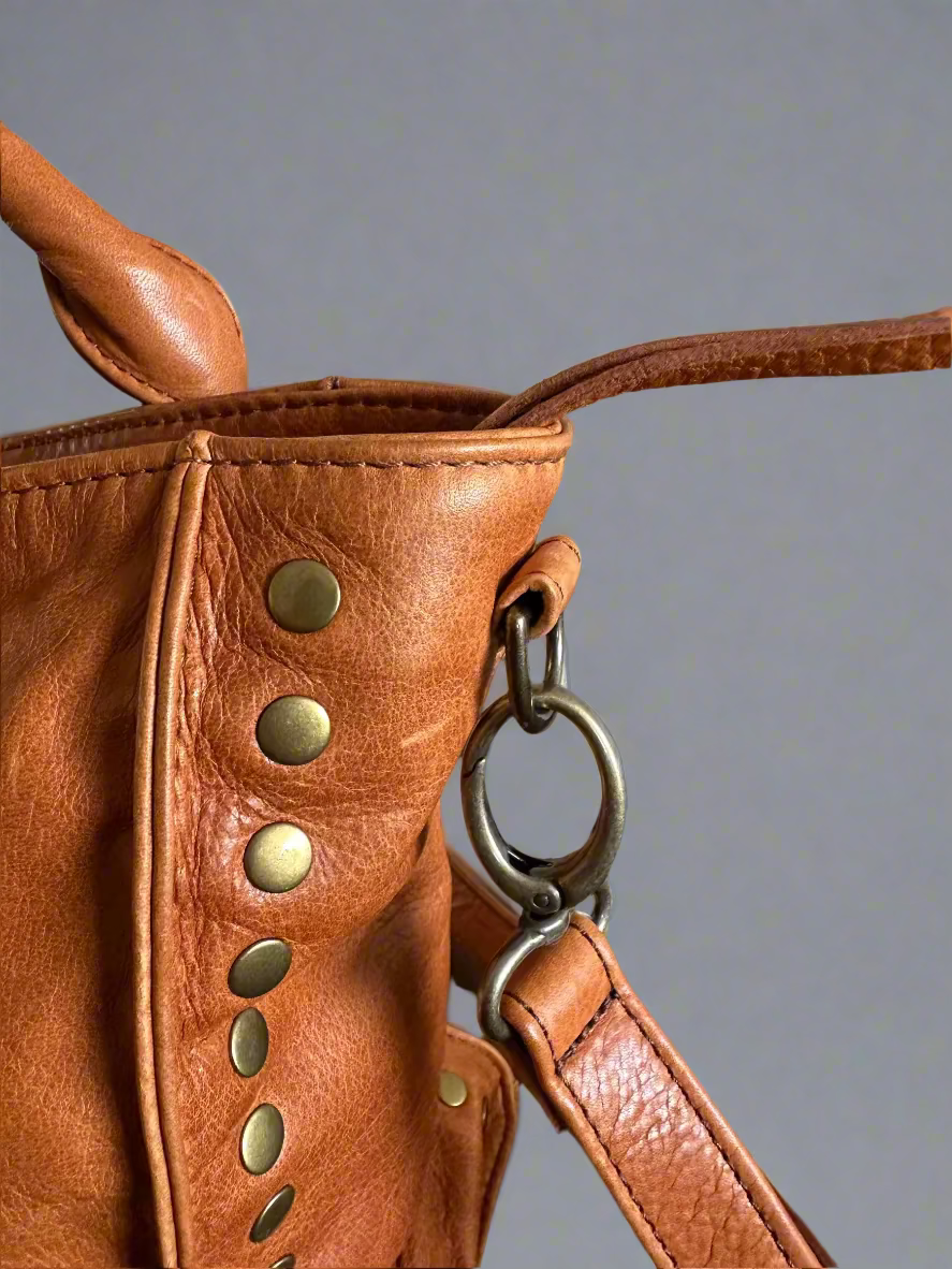 Jett Satchel