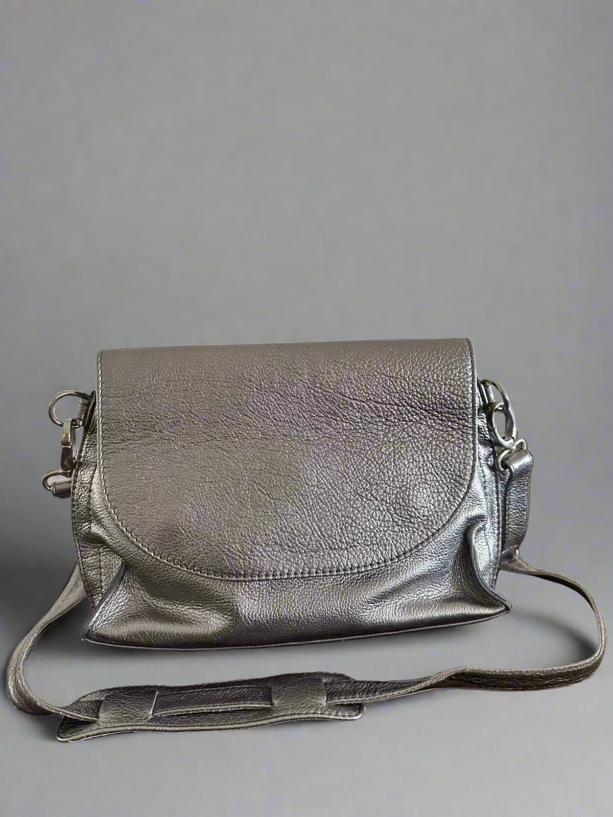 Arayla Earhart In Pewter Metallic Butter Leather