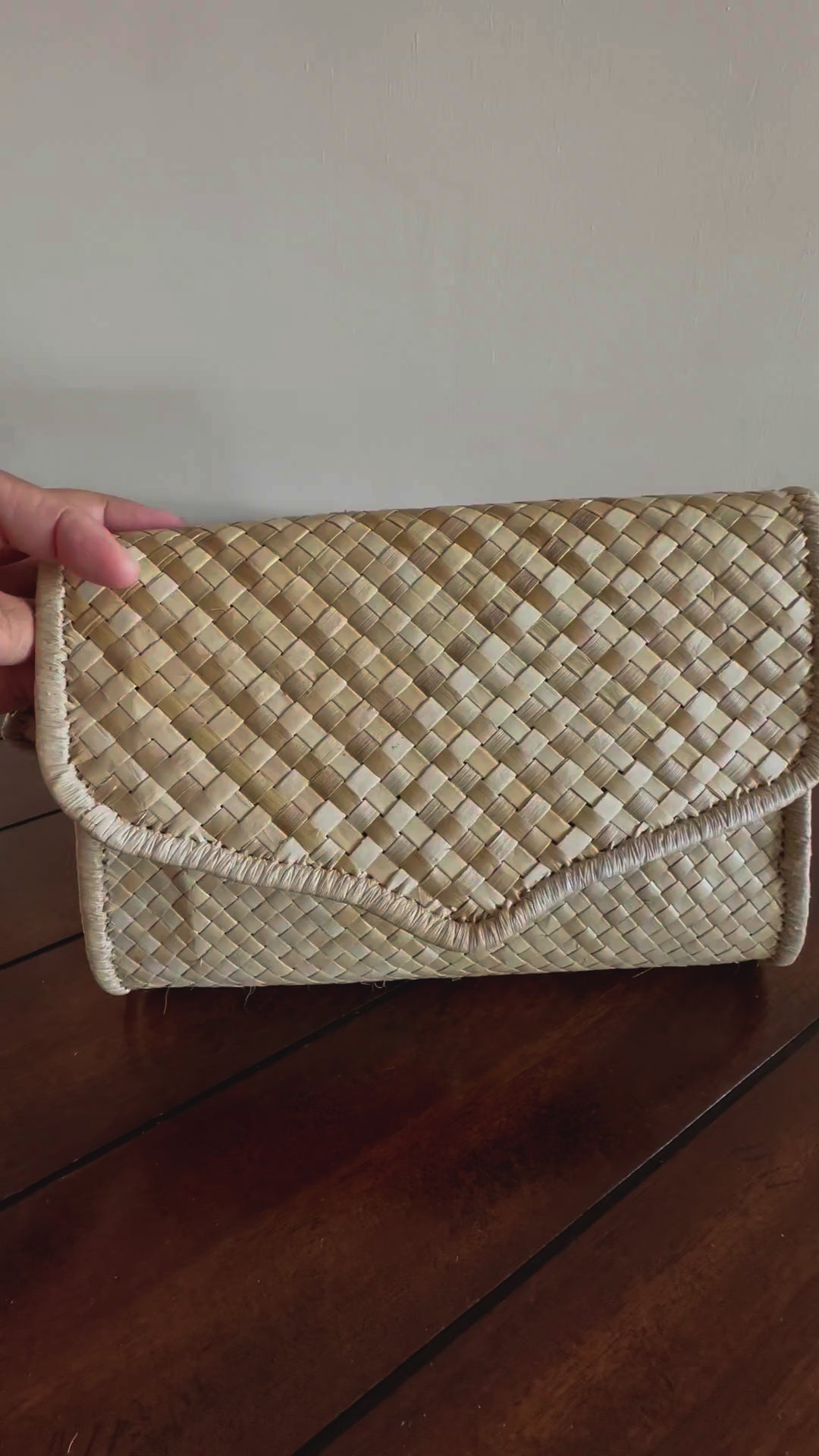Aloha Luxe Lauhala Clutch