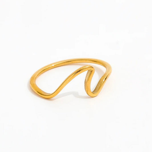 Koke'e Golden Wave Ring